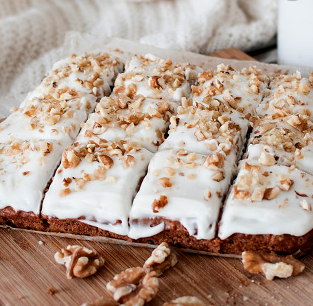 parsnip cake walnuts