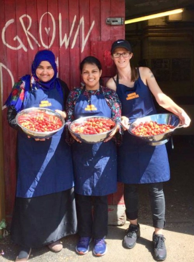 Suhefa Joseen and Ashlea at Dagenham Farm