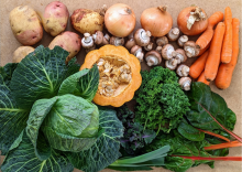 Large organic seasonal veg bag