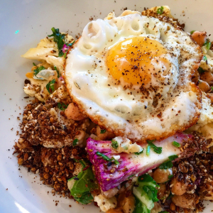 raw cauliflower salad